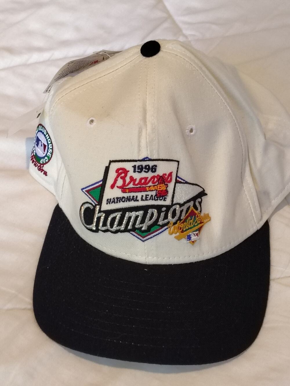 VINTAGE 1996 ATLANTA BRAVES MLB NEW ERA SNAPBACK HAT NWT DEADSTOCK
